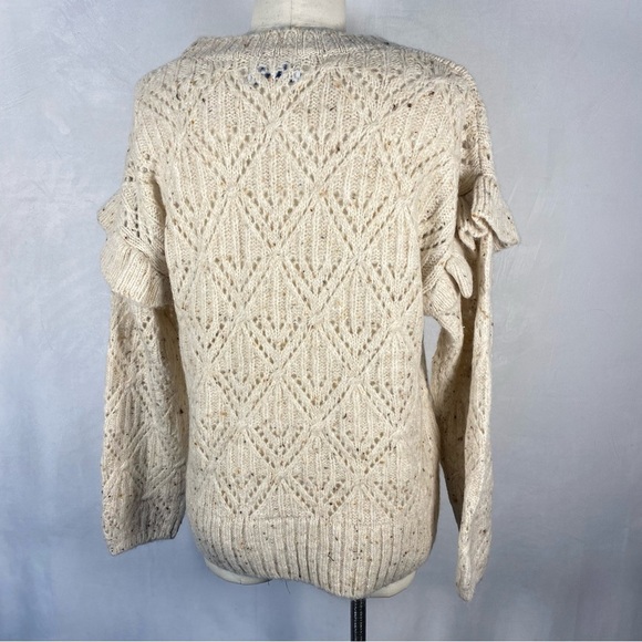 Old Navy Ruffle Sleeve Chunky Knit Oatmeal Sweater size Medium M 742590 - Picture 5 of 9